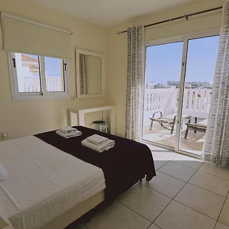 Nissi Golden Sands Privileges Apartment *