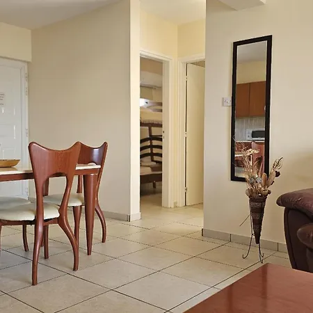Nissi Golden Sands Privileges Апартаменты *